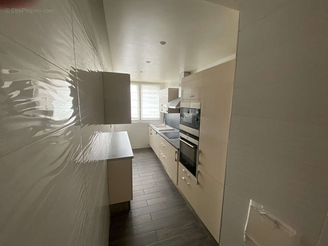 Appartement Paris 3 pièce(s) 66.45 m2 - photo 6