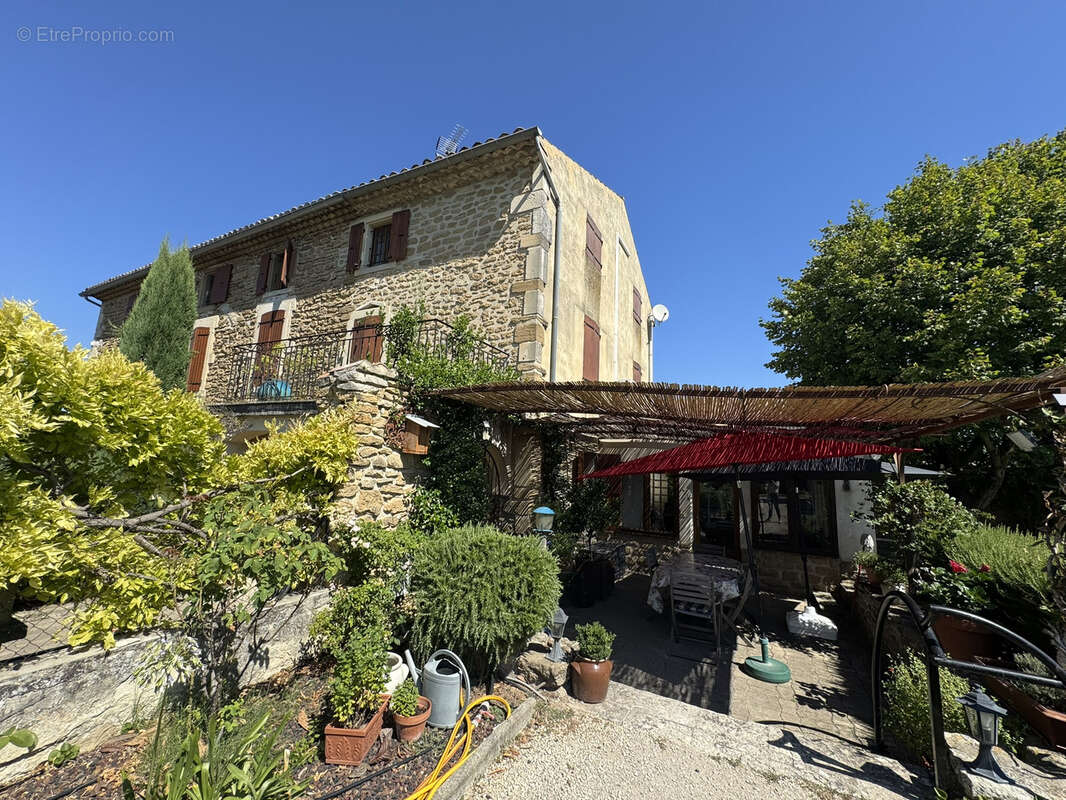 Maison à GRIGNAN