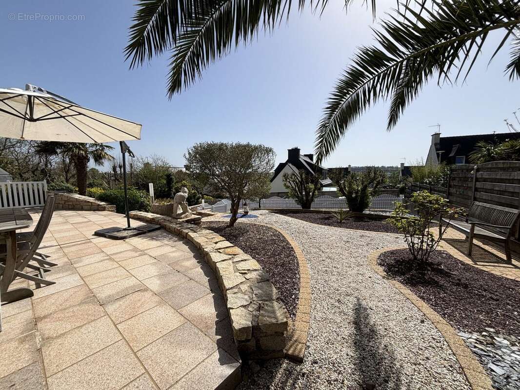 Maison à SAINT-RENAN