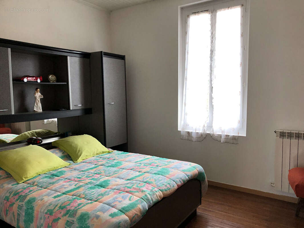 Bourg de sore - maison familiale et dependances - photo 4