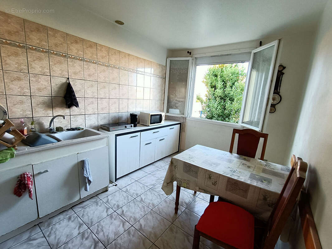 Maison à TONNAY-CHARENTE