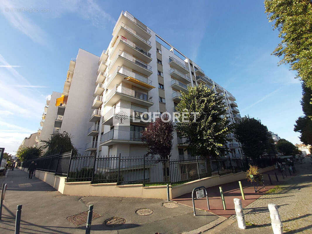 Appartement à VILLEMOMBLE