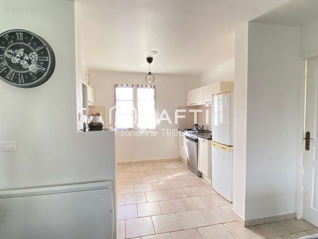 Photo 4 - Appartement à PEYROLLES-EN-PROVENCE