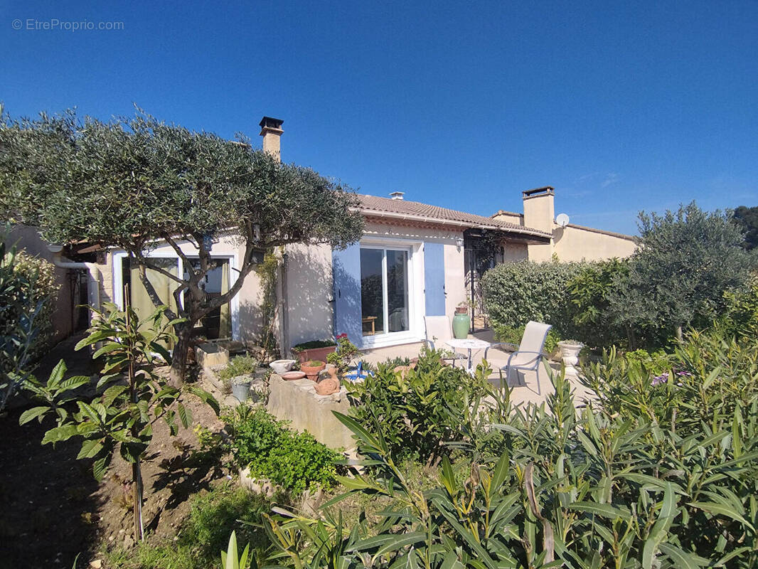 Maison à VILLENEUVE-LES-AVIGNON