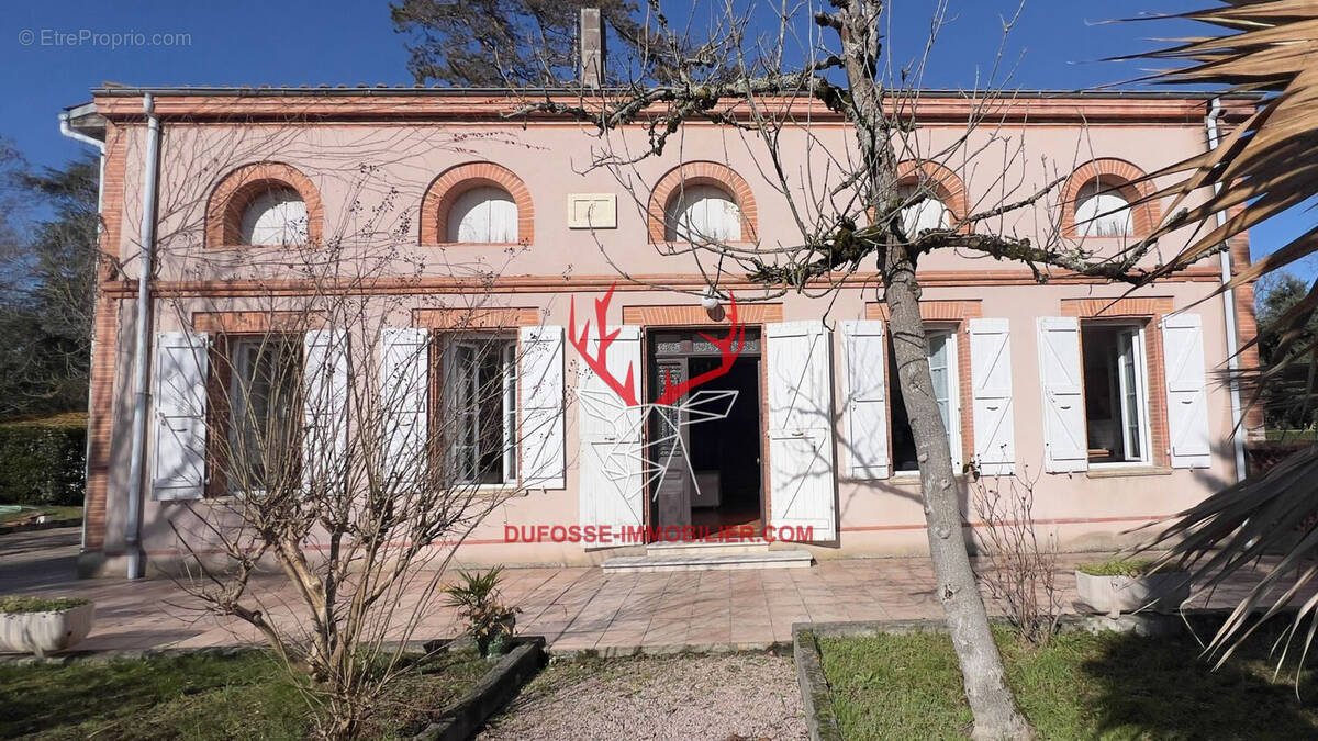 Maison à LEZAT-SUR-LEZE