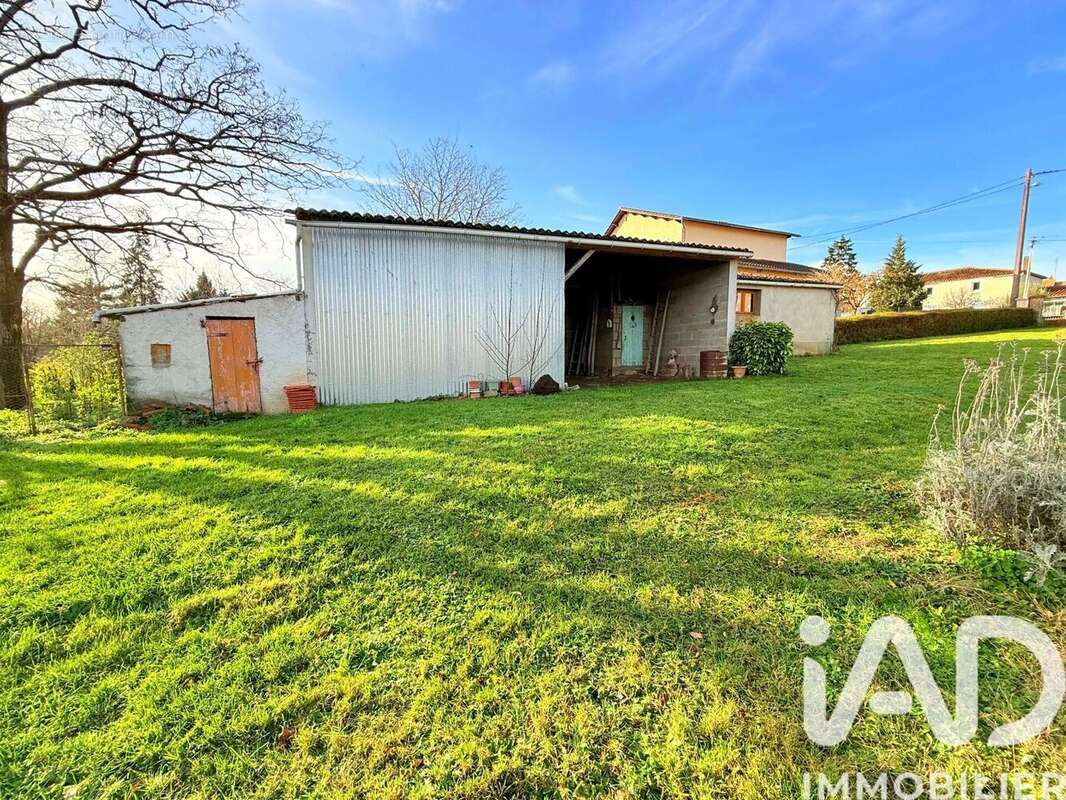 Photo 4 - Maison à AVAILLES-LIMOUZINE