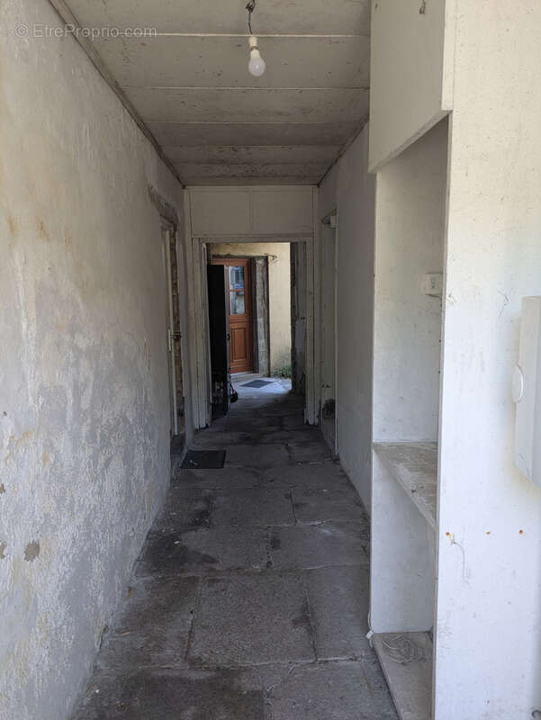 Ensemble immobilier avec deux logements et local   Bas Pont-Scorff - photo 10
