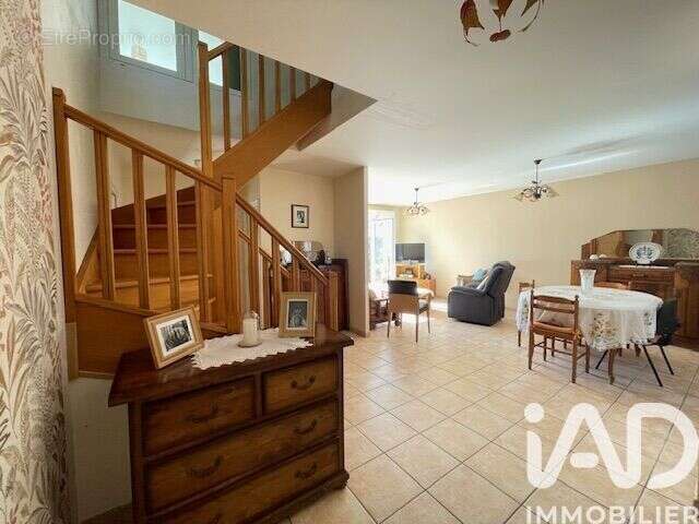 Photo 6 - Maison à CHELLES