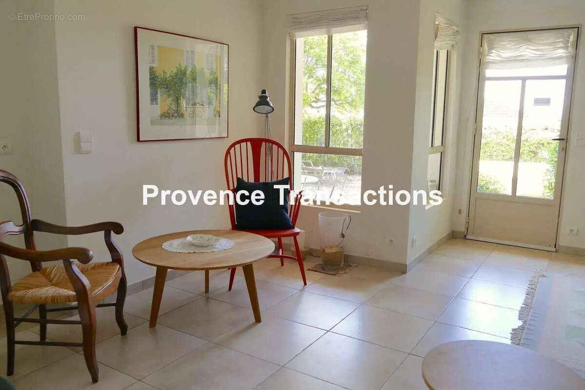 Maison à BEAUMES-DE-VENISE