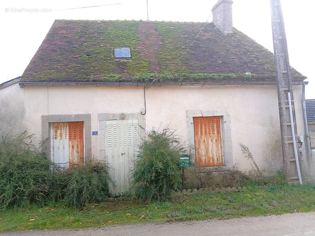 Maison à BEAUVILLIERS