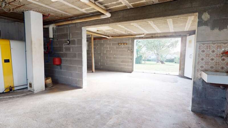 Maison avec possibilité de deux terrains constructibles - photo 16