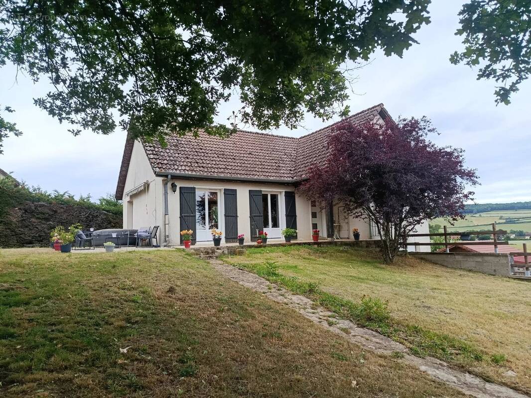 Maison à VANDENESSE-EN-AUXOIS
