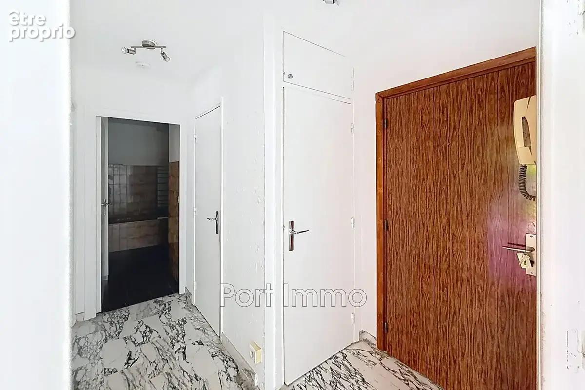Appartement 49 m² à Cagnes-Sur-Mer  - photo 8
