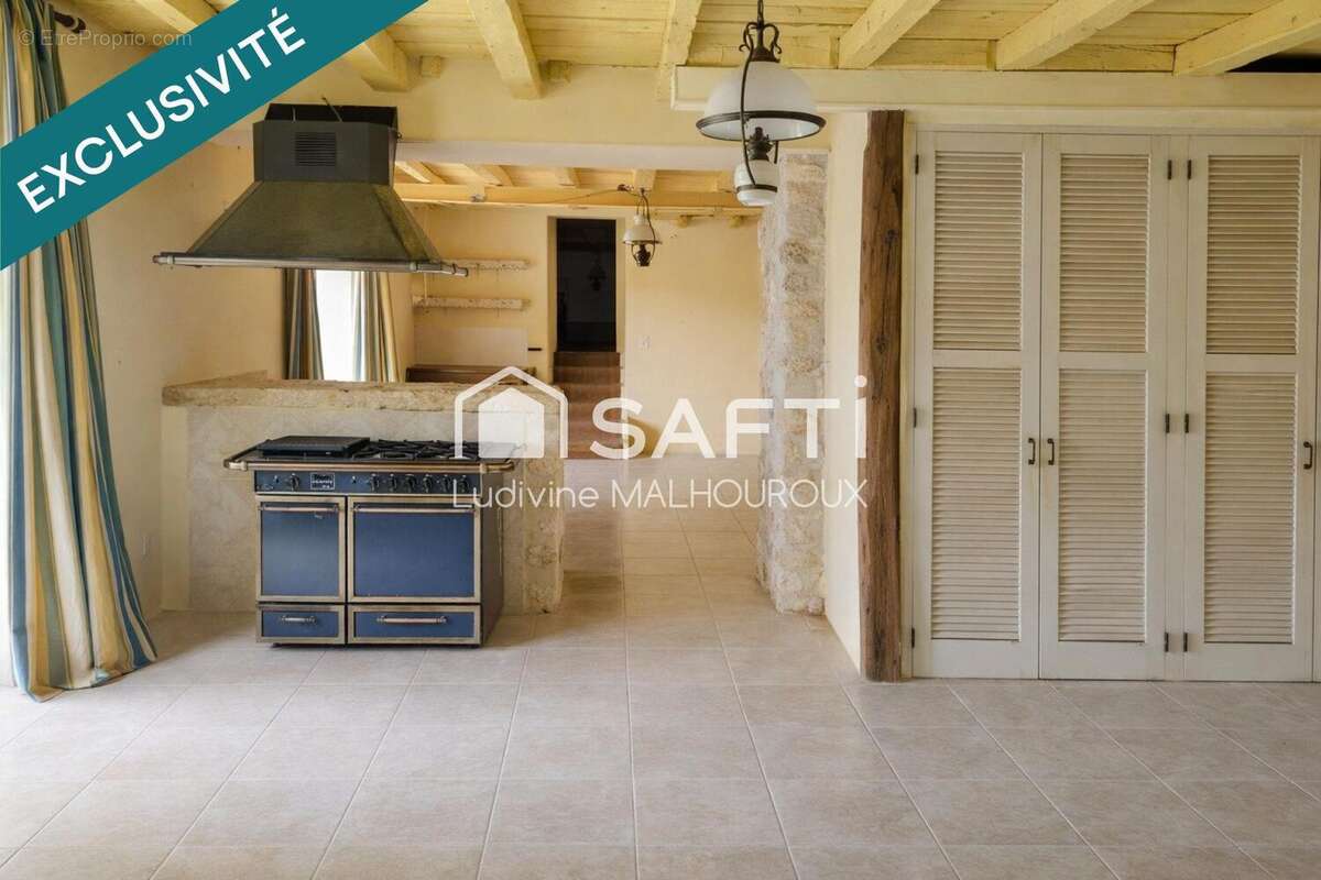 Photo 6 - Maison à SERS