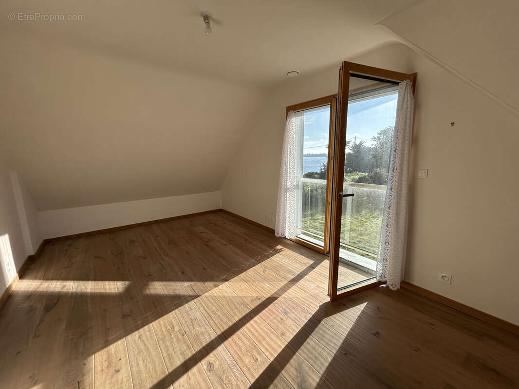 Maison à LOCMARIAQUER