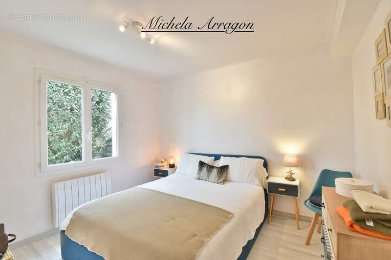 Maison à PORT-DES-BARQUES