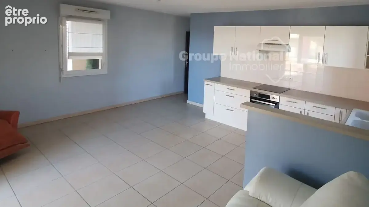 hauteurs d'ARAMON, appartement deux chambres,terrasse,parking - photo 4