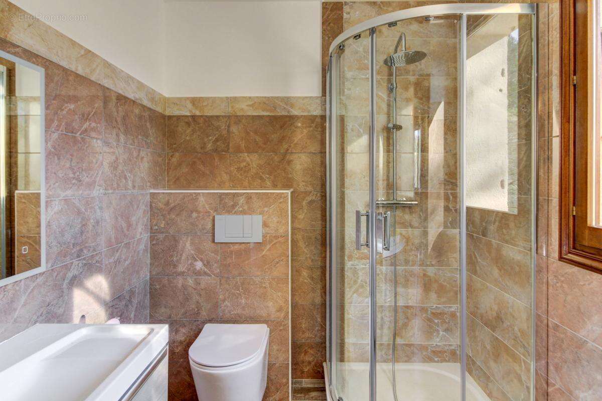 Maison à LA COLLE-SUR-LOUP