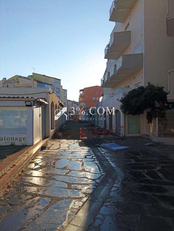 Commerce à AGDE