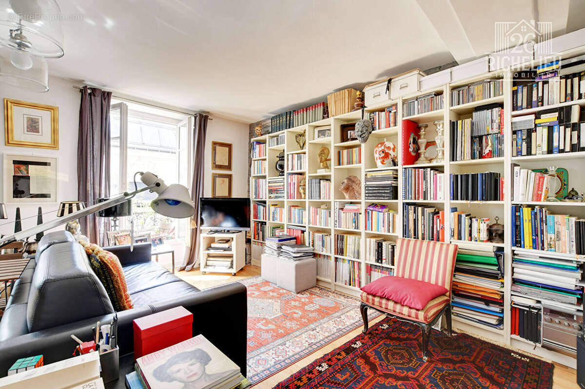 Appartement à PARIS-4E