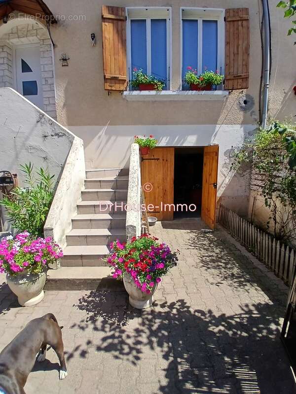 Maison à BELLERIVE-SUR-ALLIER