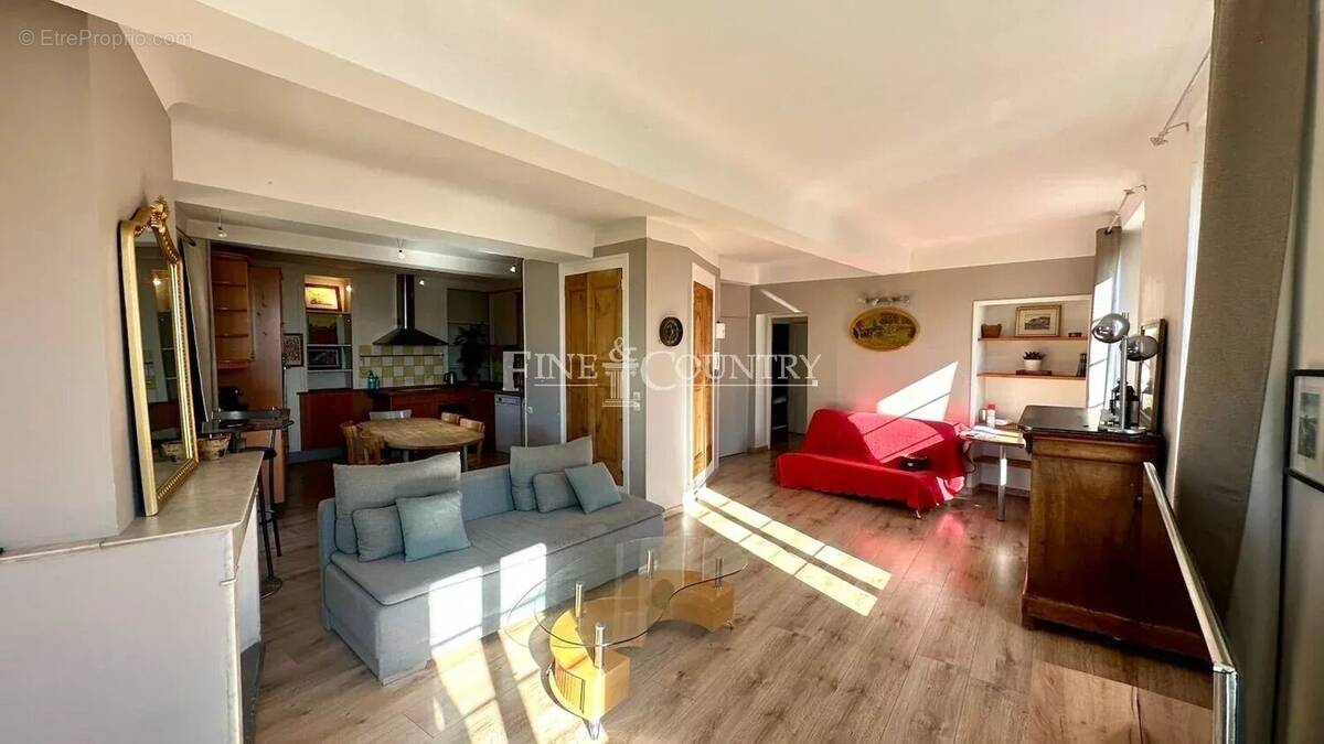 Appartement à GRASSE