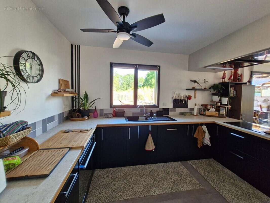 Maison 130 m² avec piscine à Belin-Béliet - photo 6