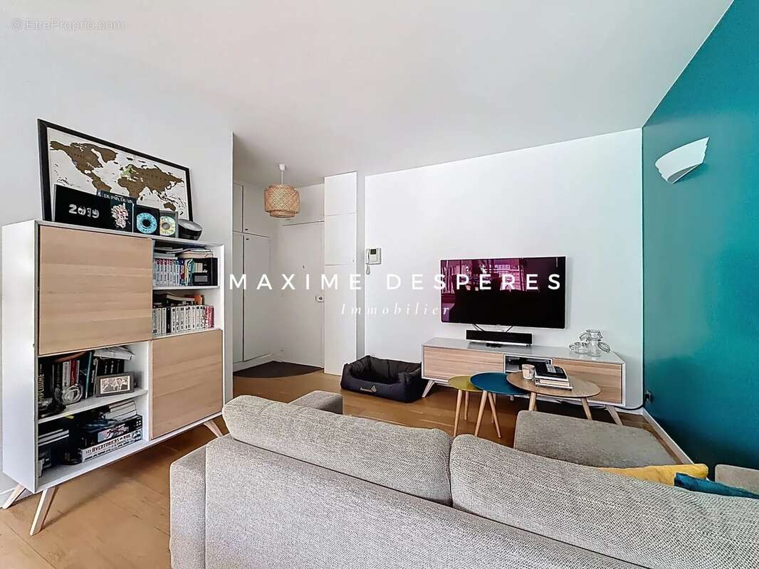 Appartement à NEUILLY-SUR-SEINE