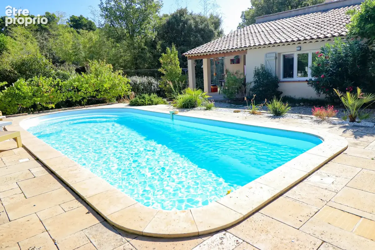 Villa plain pied 105m2 avec piscine et dependances - photo 6