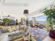 Photo 1 - Maison à LOCQUIREC