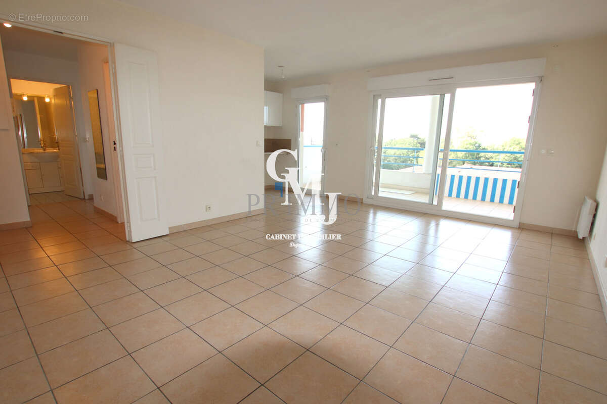 Appartement à FREJUS