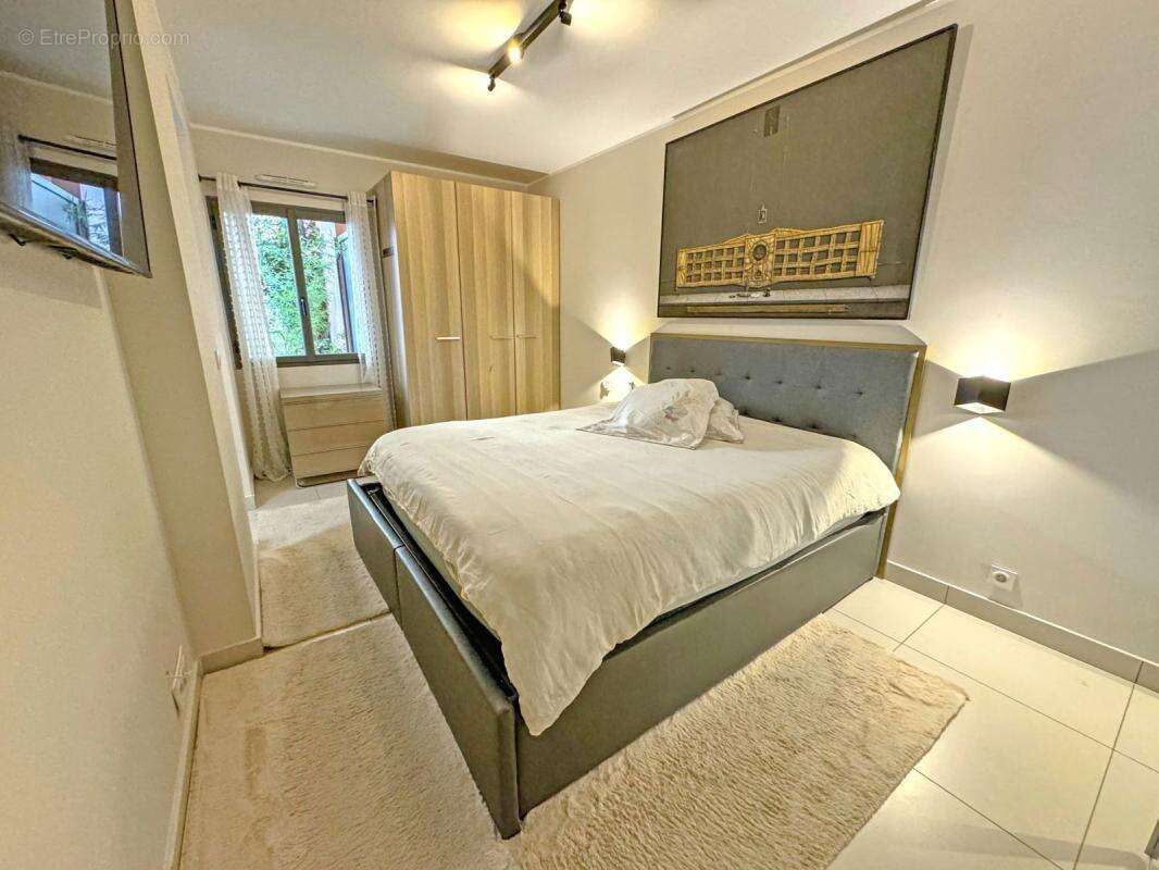 Propriété de Prestige à Vendre à Nice sur la Colline de Crémat - photo 8
