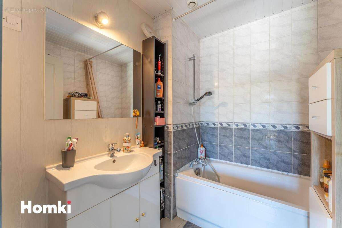 Appartement à SAINT-MEDARD-EN-JALLES