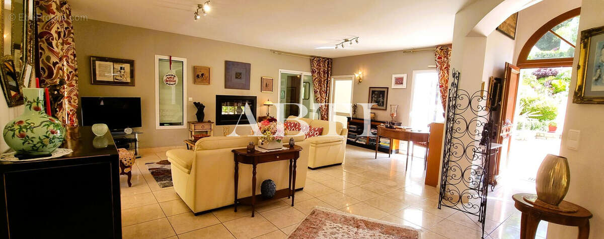 Maison 287 m² à Quimper  - photo 9