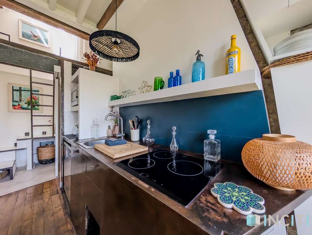 Appartement à PARIS-3E