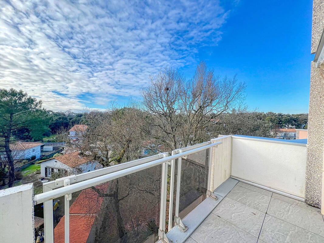 Appartement à VAUX-SUR-MER