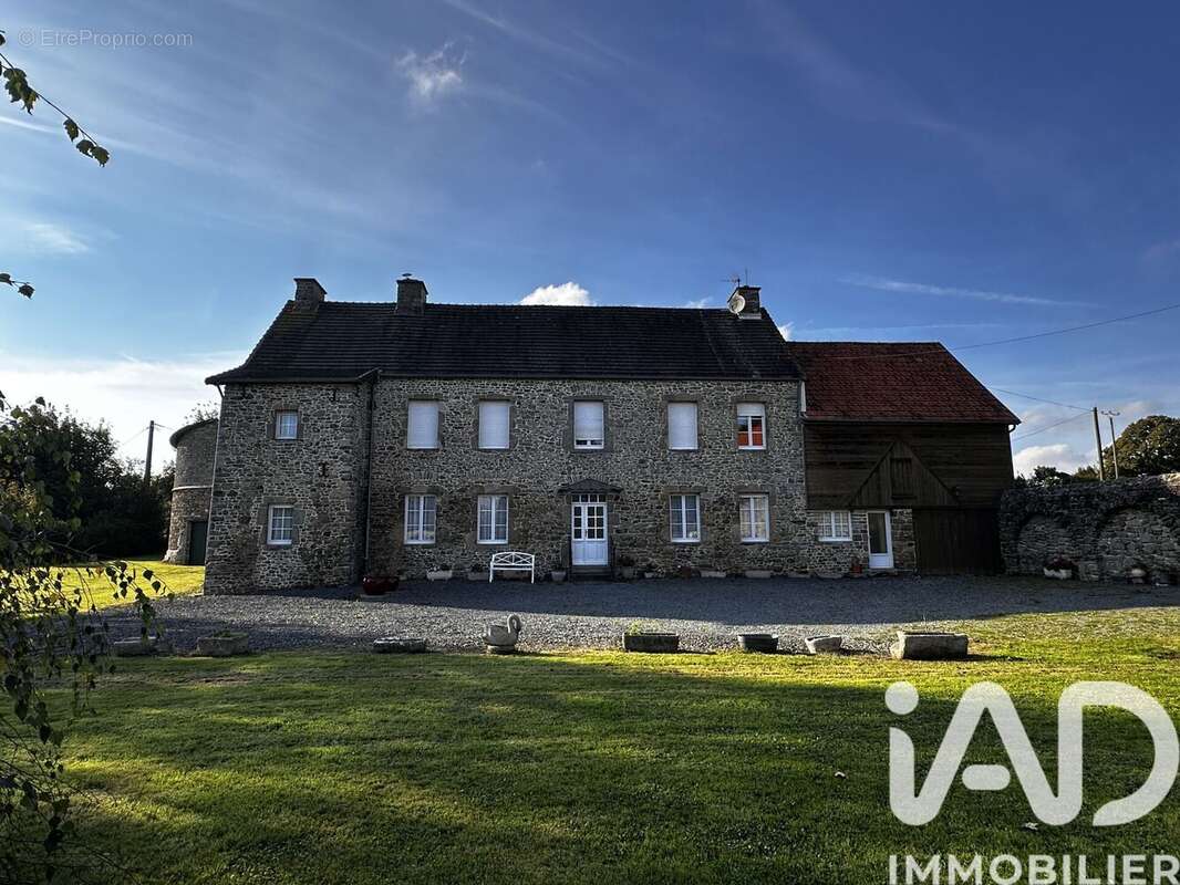 Photo 2 - Maison à COUTANCES