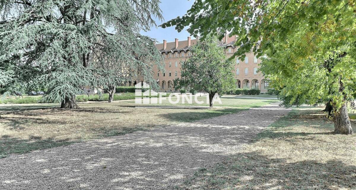 Appartement à SAINTE-FOY-LES-LYON