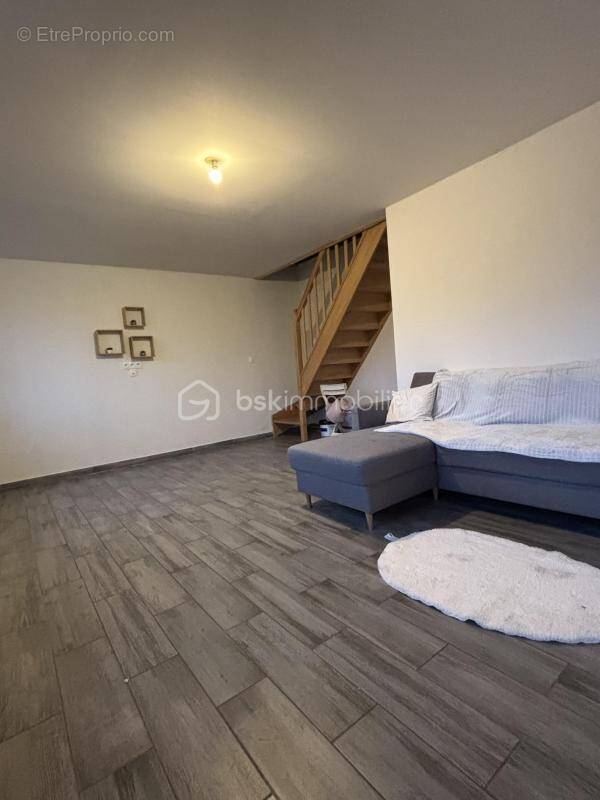 Maison à BUCY-LE-LONG