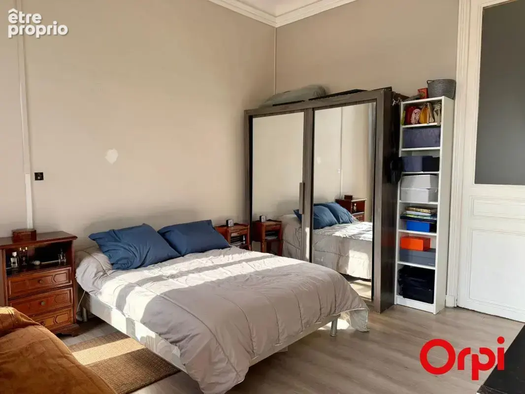 T4 de charme avec balcons et chambres de bonne – 128 m² – Saint-Charles / Le Chapitre (13001) - photo 14