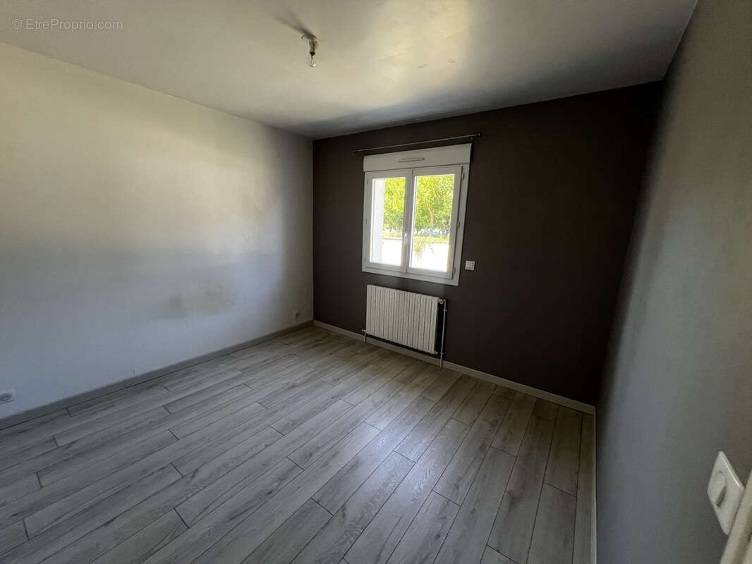 Maison à CHATELLERAULT