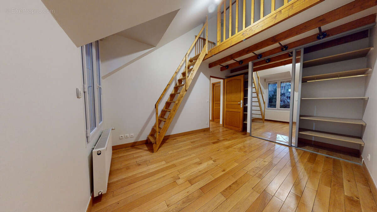 Maison à VILLEMOMBLE