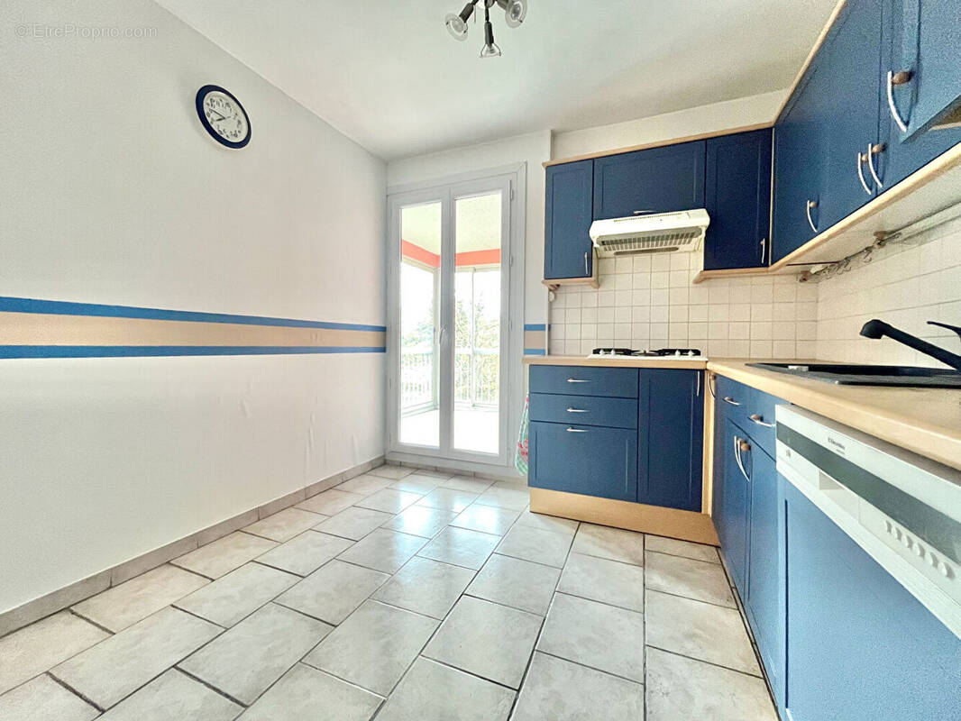 Appartement à LYON-9E