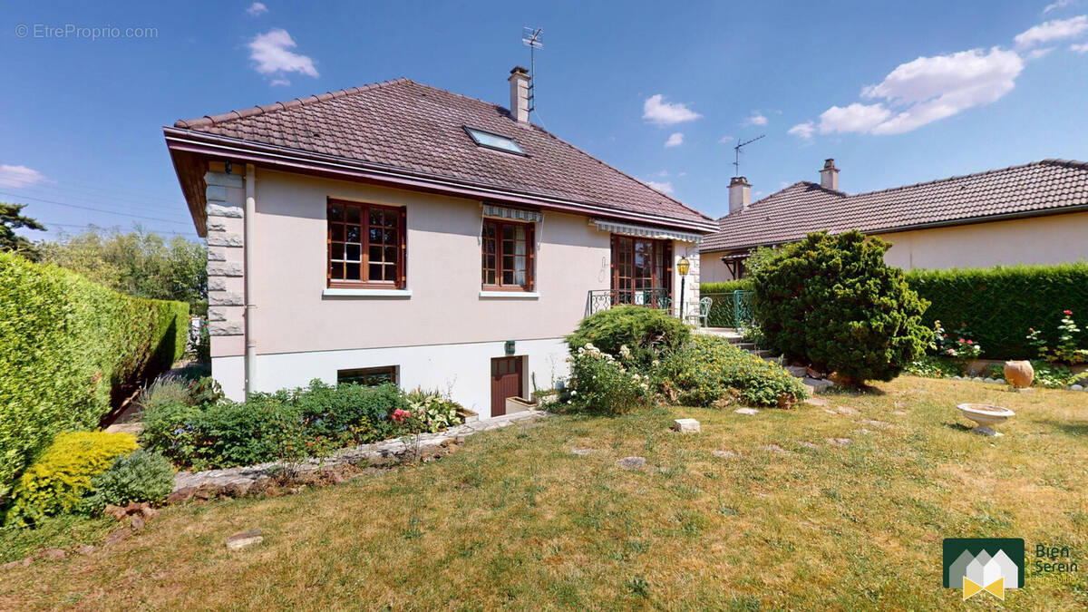Maison à CHARTRES