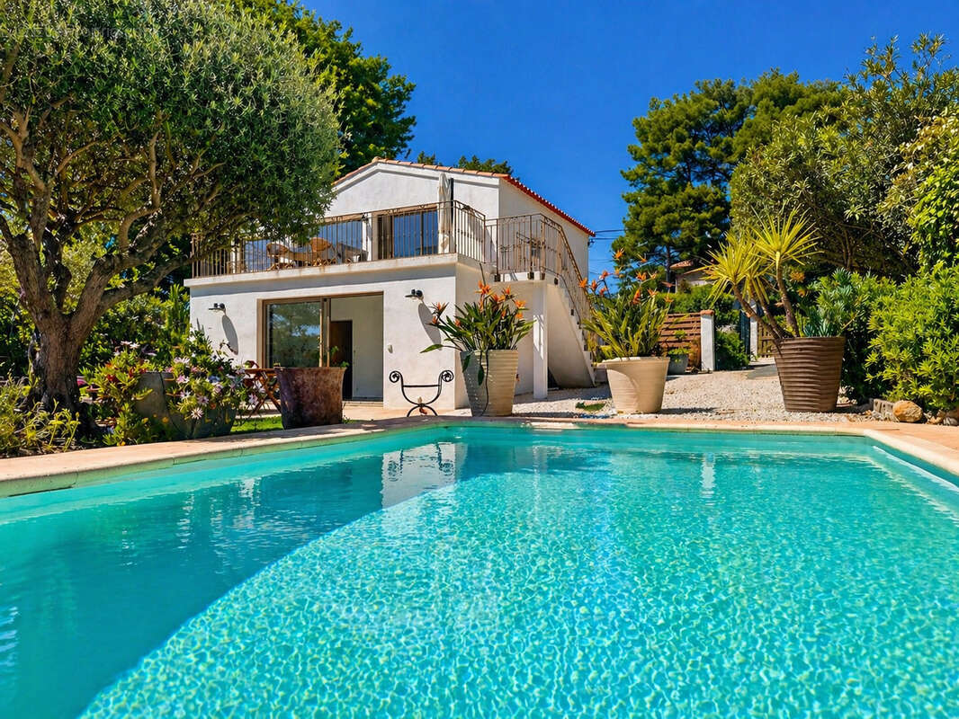 Maison à SANARY-SUR-MER