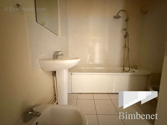 Appartement à FLEURY-LES-AUBRAIS