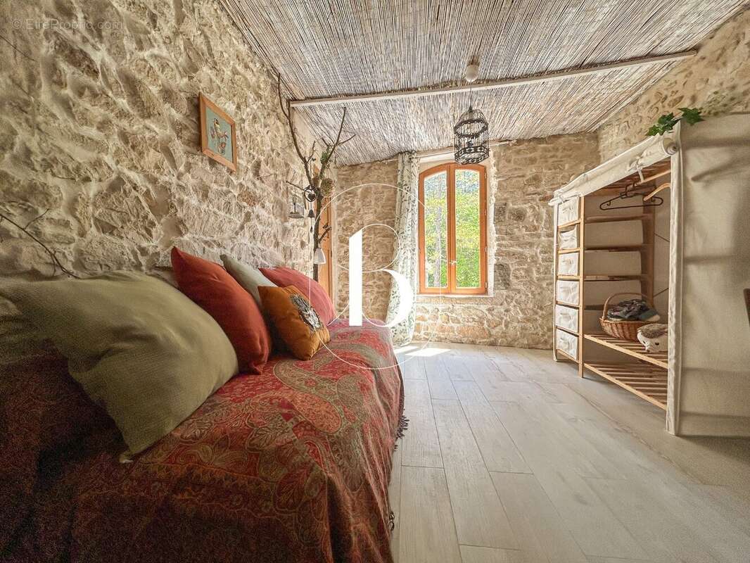 Maison 232 m² à Esson  - photo 24