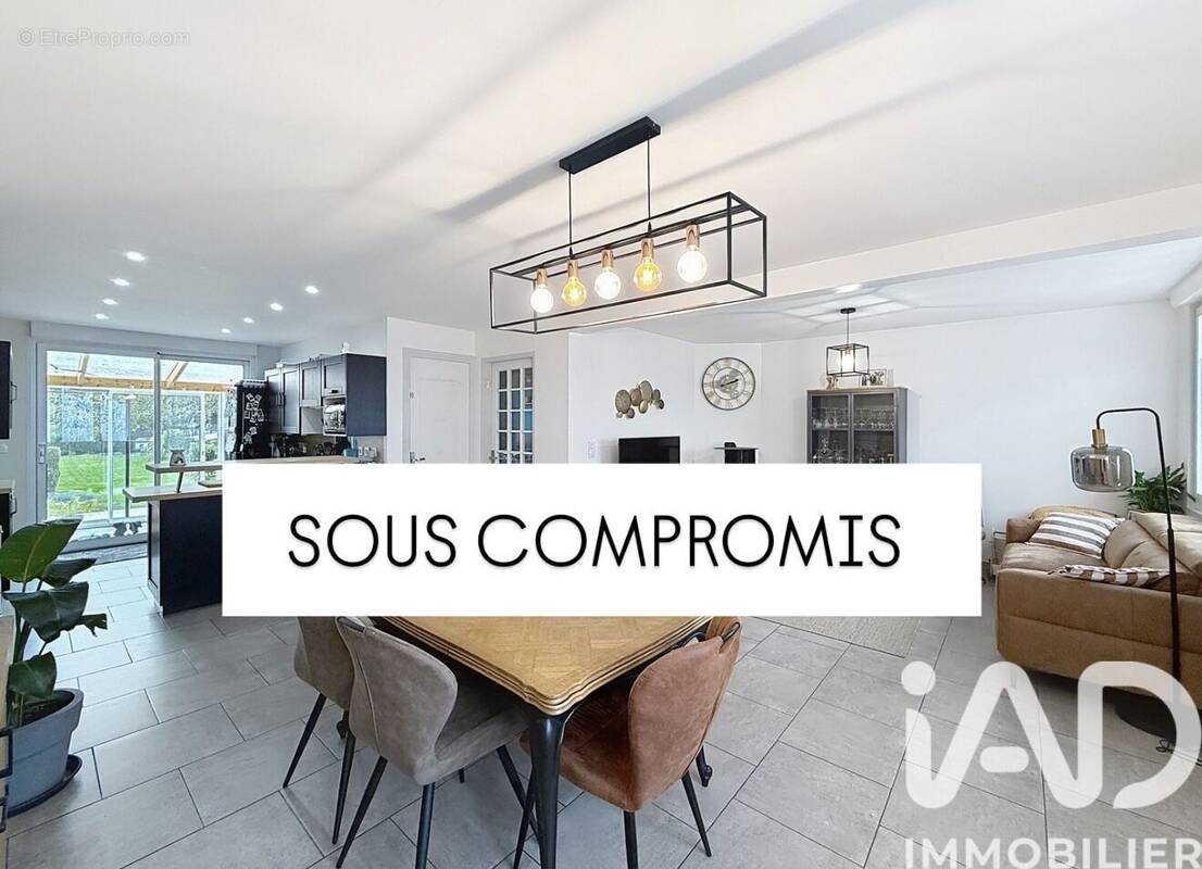 Photo 1 - Maison à FLINES-LEZ-RACHES