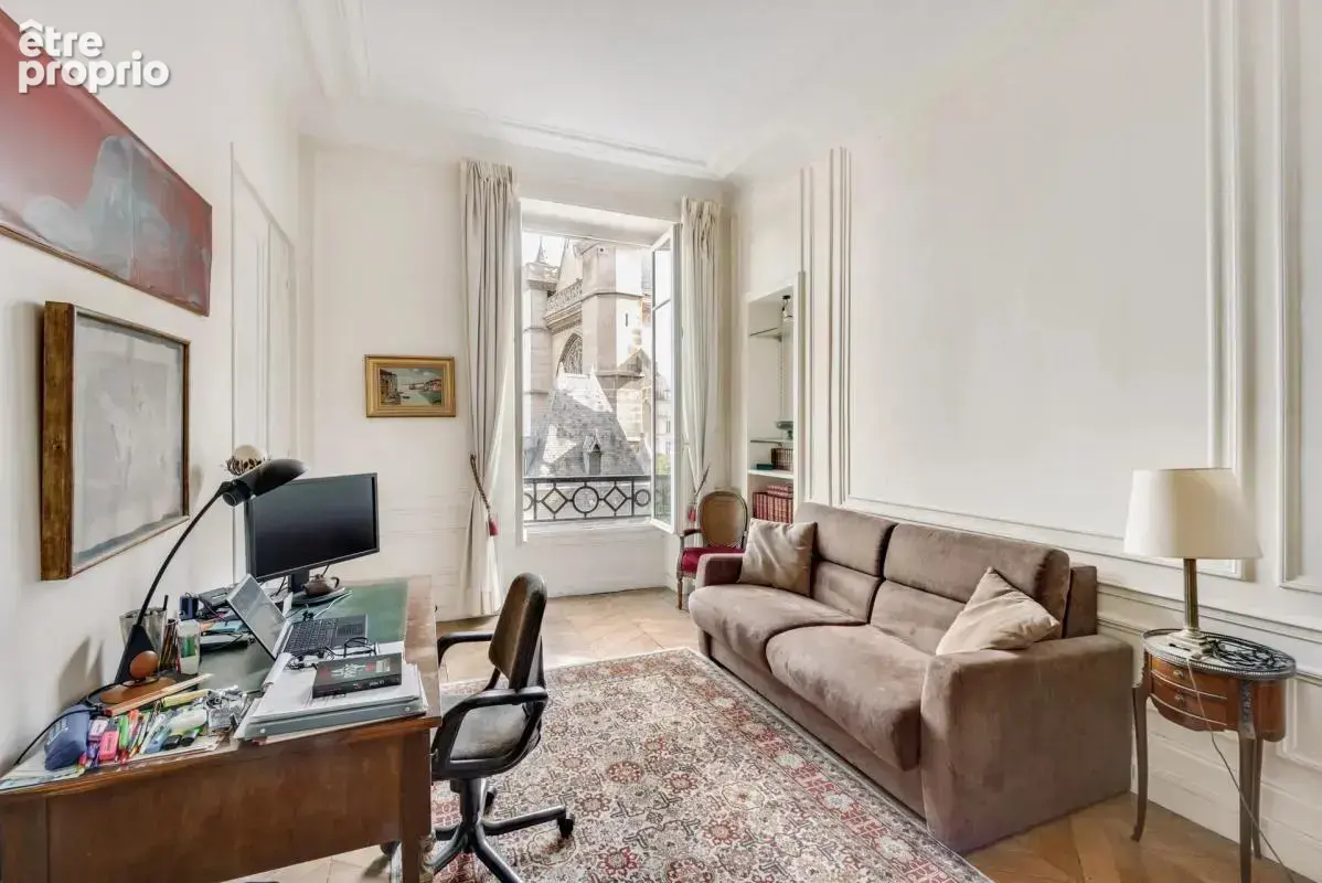 Appartement de 5 pièces de 119 m² situé à Paris - photo 9