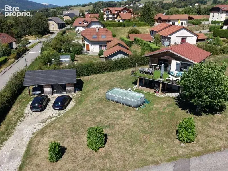 Maison à MENTHONNEX-EN-BORNES
